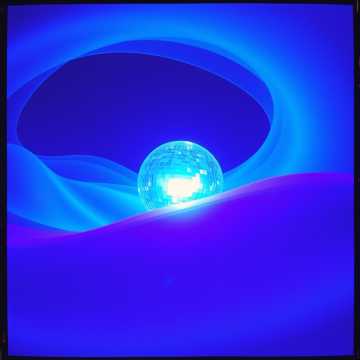 BLUUEE